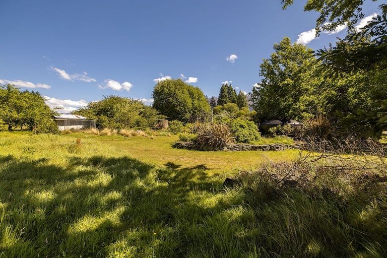 Photo of property in 570 Glenorchy-paradise Road, Glenorchy, 9372