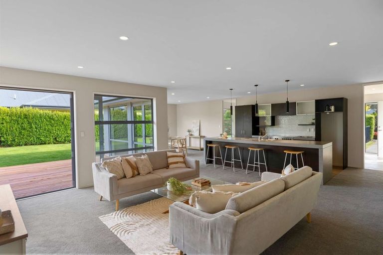 Photo of property in 24 Hemingway Place, Spencerville, Christchurch, 8083