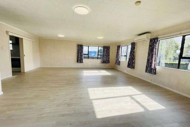 Photo of property in 1/2 Jutland Road, Manurewa, Auckland, 2102