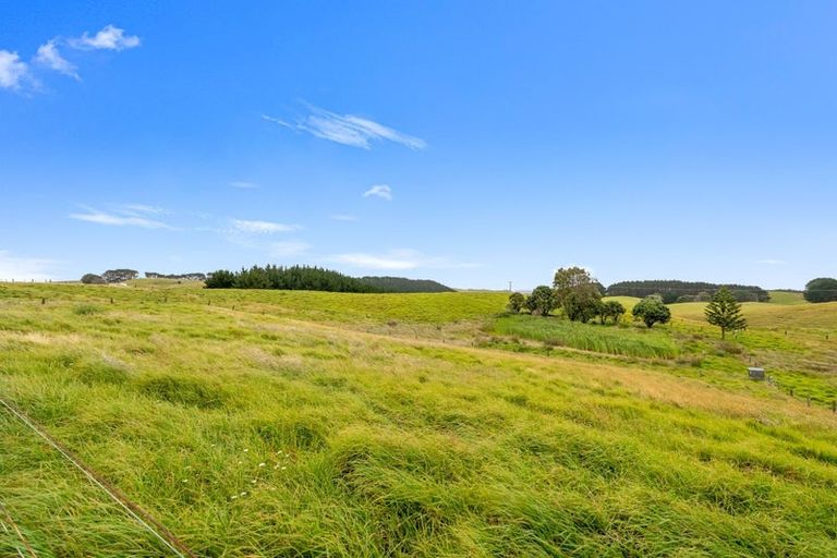 Photo of property in 1265 Babylon Coast Road, Omamari, Dargaville, 0373