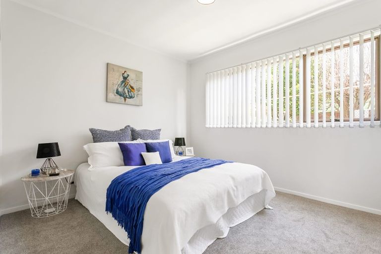 Photo of property in 4/773 Beach Road, Browns Bay, Auckland, 0630