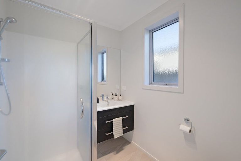 Photo of property in 22 Richardson Road, Omokoroa, 3114