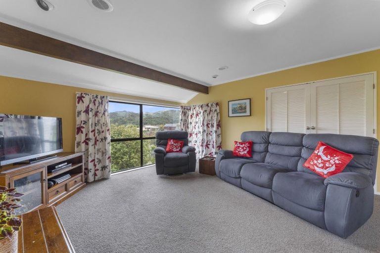 Photo of property in 8 Eclipse Lane, Whitby, Porirua, 5024