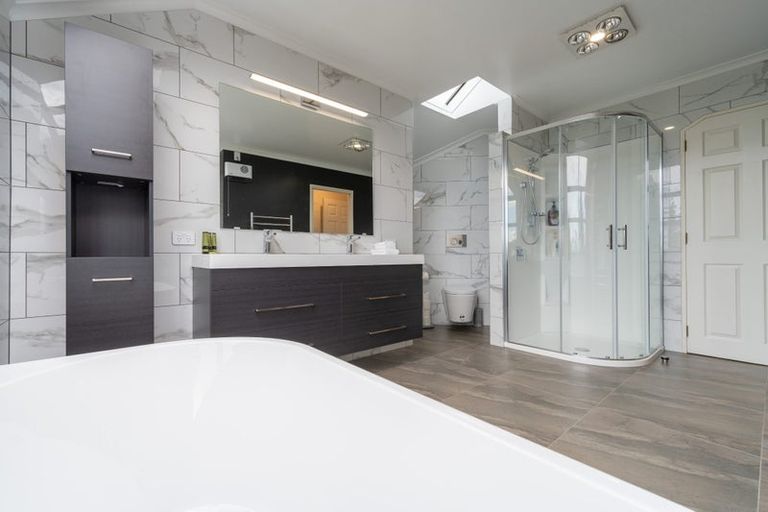 Photo of property in 13 Worsley Street, Te Anau, 9600