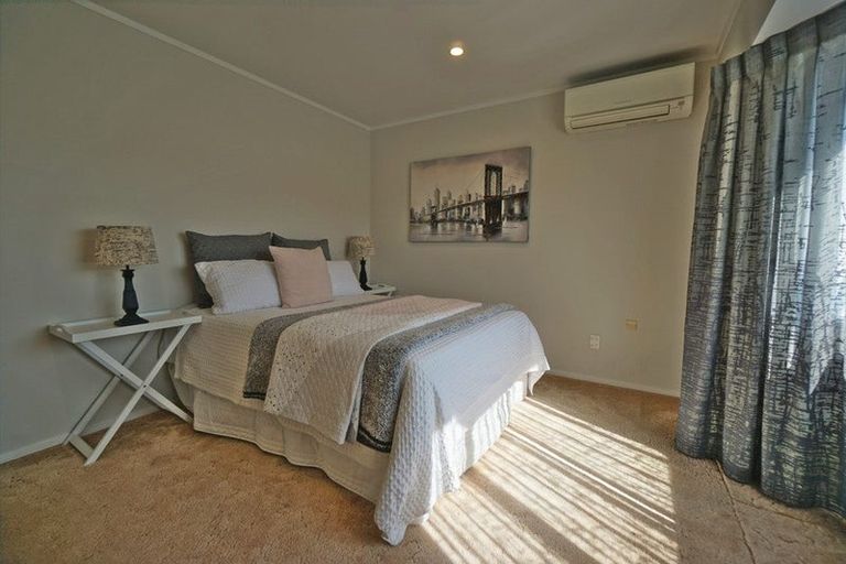 Photo of property in 31 Rutherford Street, Chedworth, Hamilton, 3210