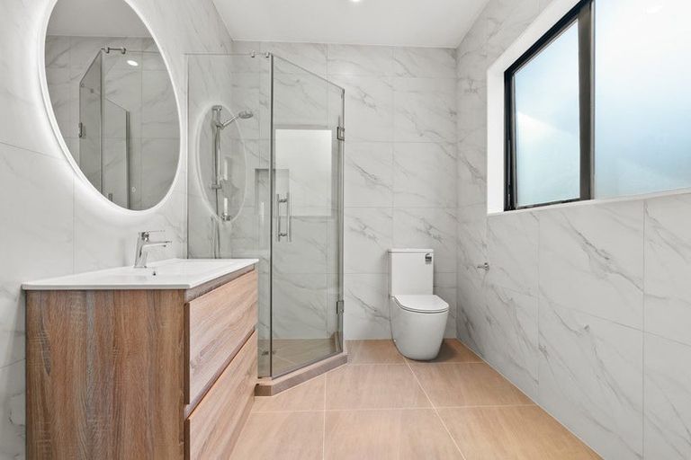 Photo of property in 18b Domain Road, Weymouth, Auckland, 2103