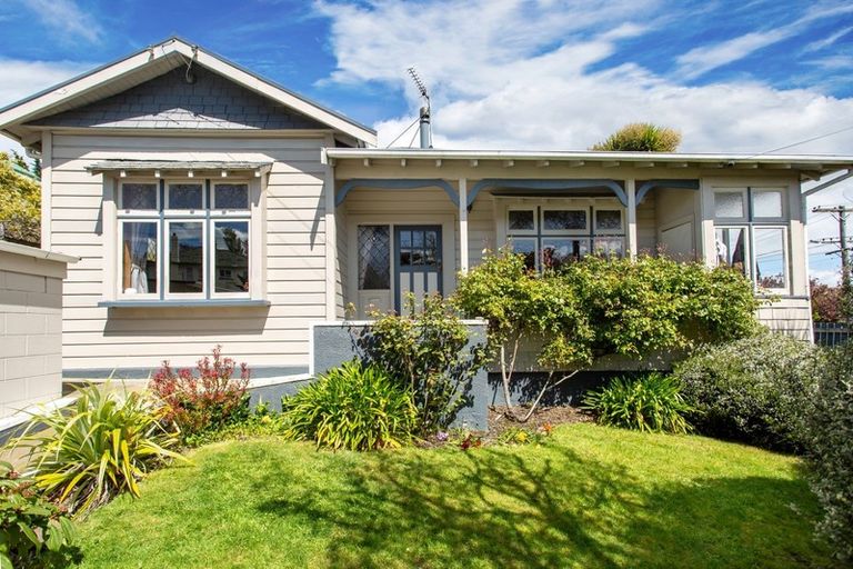 Photo of property in 9 Stone Street, Kenmure, Dunedin, 9011