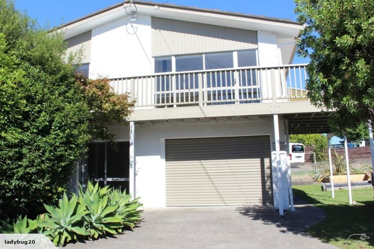 Photo of property in 1/148 Stredwick Drive, Torbay, Auckland, 0630