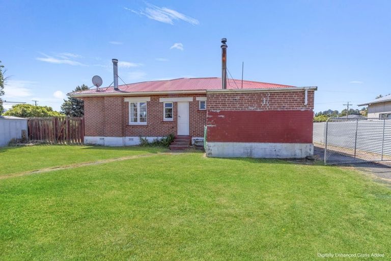 Photo of property in 3 Waverley Street, East Gore, Gore, 9710