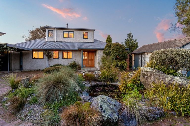 Photo of property in 18 Martin Street, Monaco, Nelson, 7011