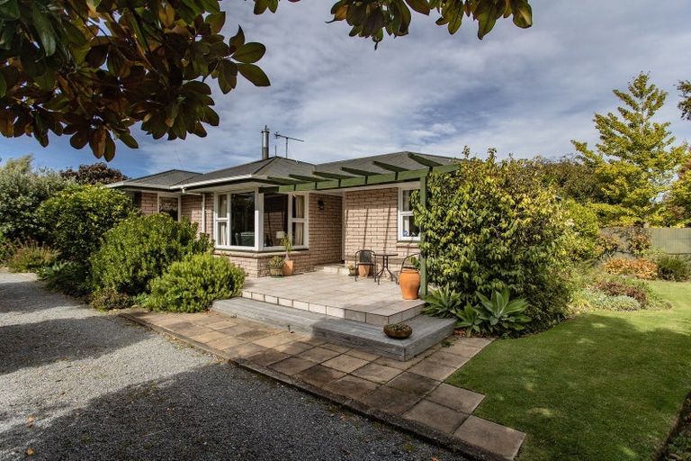 Photo of property in 10 Clayton Road, Amberley, 7410