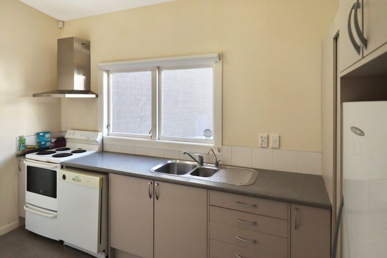 Photo of property in 47 Childers Terrace, Kilbirnie, Wellington, 6022