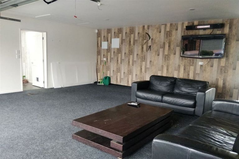 Photo of property in 2 Moeraki Place, Hei Hei, Christchurch, 8042