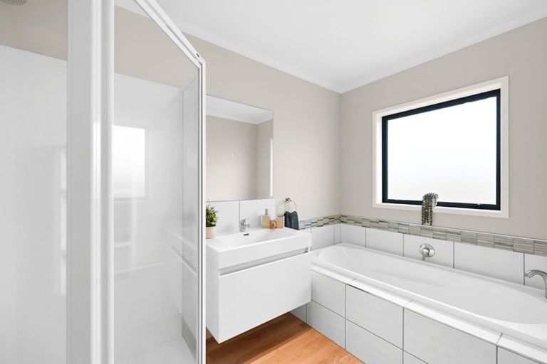 Photo of property in 6 Sylvester Crescent, Flagstaff, Hamilton, 3210