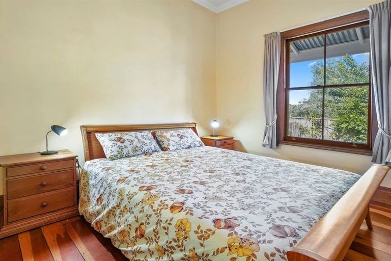 Photo of property in 23a Dublin Street, Martinborough, 5711