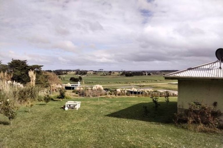 Photo of property in 295 Waihue Road, Dargaville, 0372