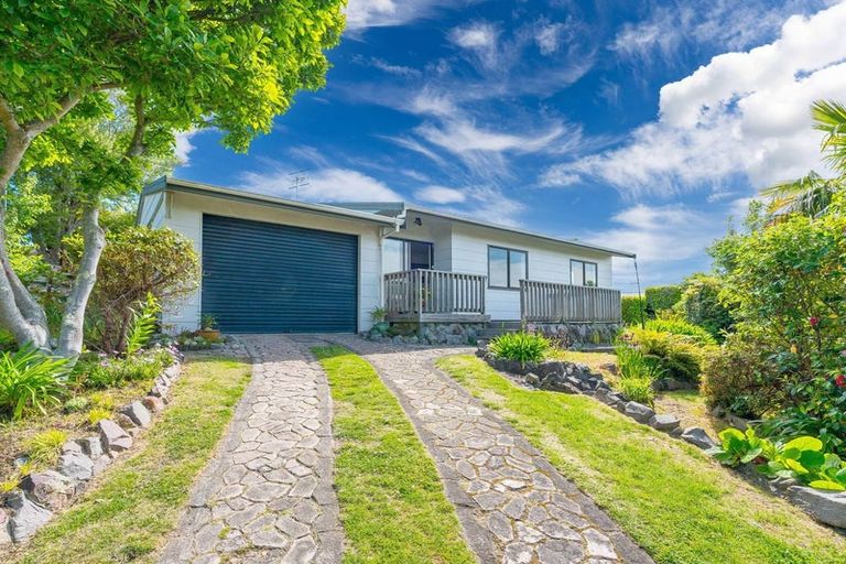 Photo of property in 11 Green Place, Richmond Heights, Taupo, 3330