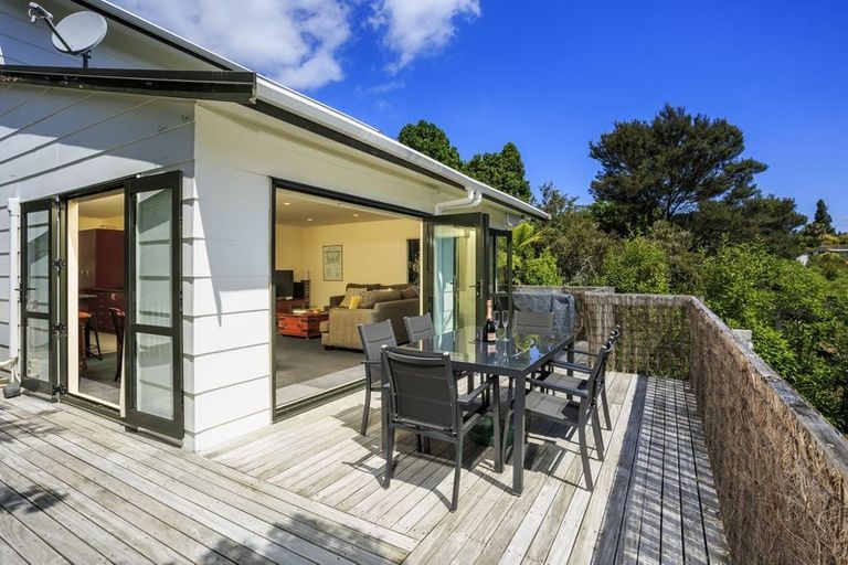 Photo of property in 2/43 Flaxdale Street, Birkdale, Auckland, 0626