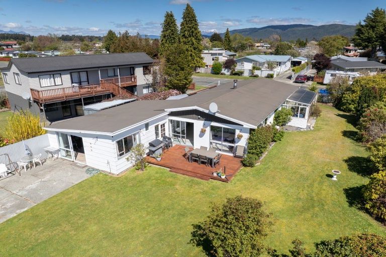 Photo of property in 43 Mackinnon Loop, Te Anau, 9600