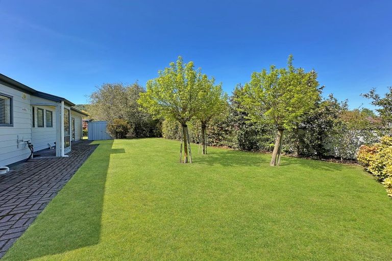 Photo of property in 2 Yasmin Lane, Kinloch, Taupo, 3377