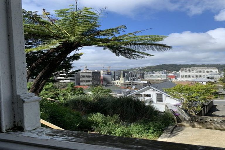 Photo of property in 340 The Terrace, Te Aro, Wellington, 6011