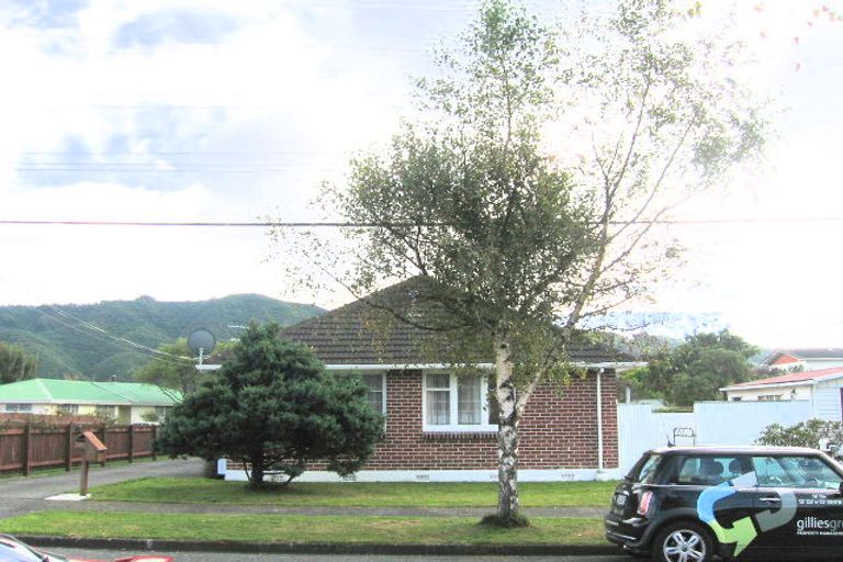 Photo of property in 1/15 Cecil Street, Clouston Park, Upper Hutt, 5018