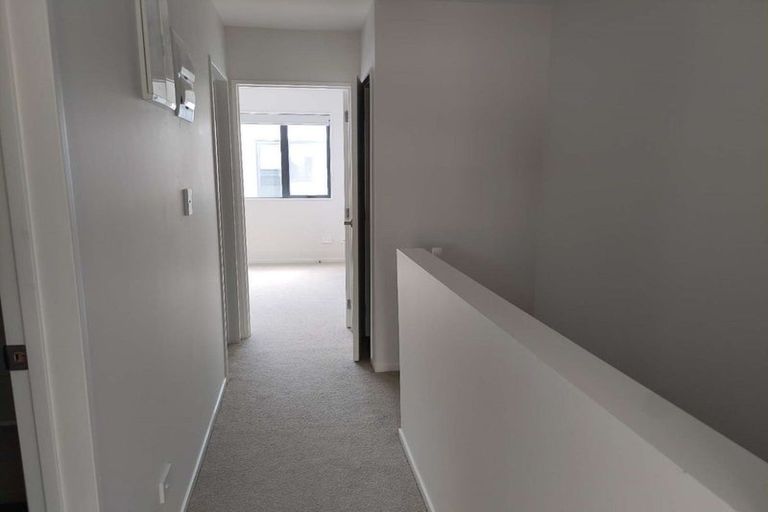 Photo of property in 8/16 William Roberts Road, Pakuranga, Auckland, 2010