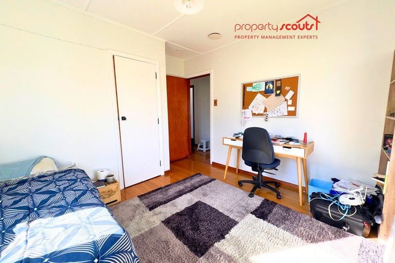 Photo of property in 12 Pikarere Street, Titahi Bay, Porirua, 5022