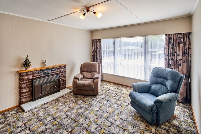 Photo of property in 57 Russell Road, Wainuiomata, Lower Hutt, 5014