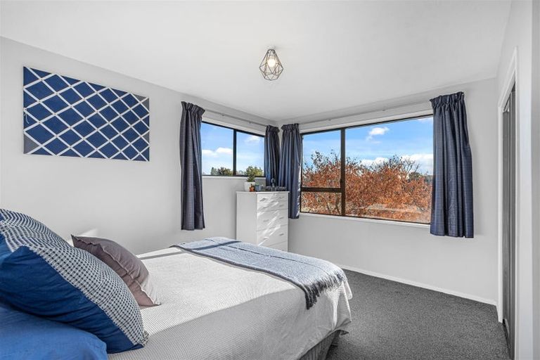 Photo of property in 10 Ridder Place, Halswell, Christchurch, 8025