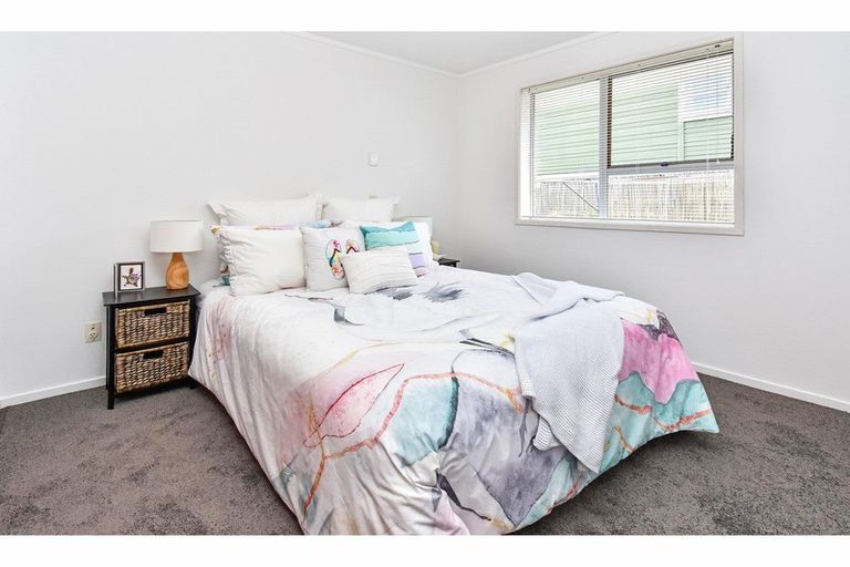 Photo of property in 5/54 Moore Street, Howick, Auckland, 2014