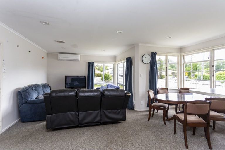 Photo of property in 55 Kirkwood Avenue, Upper Riccarton, Christchurch, 8041