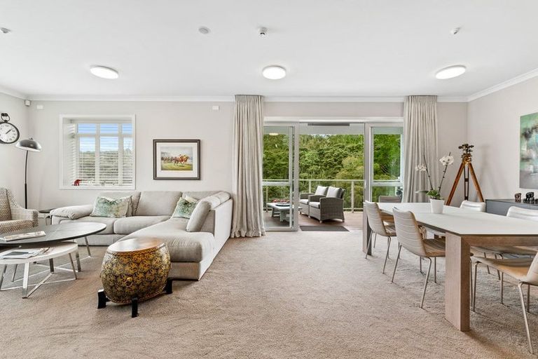 Photo of property in 116 Eaves Bush Parade, Orewa, 0931