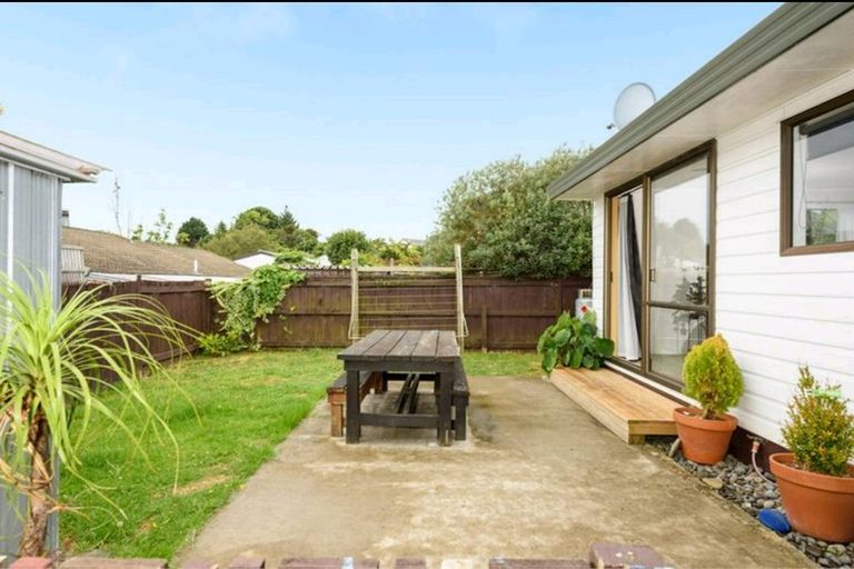 Photo of property in 44 Langstone Street, Welcome Bay, Tauranga, 3112