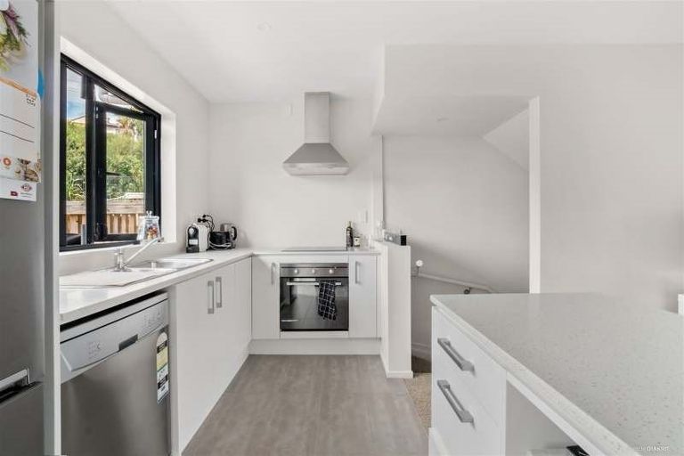 Photo of property in 3 Kanona Way, Albany Heights, Auckland, 0632