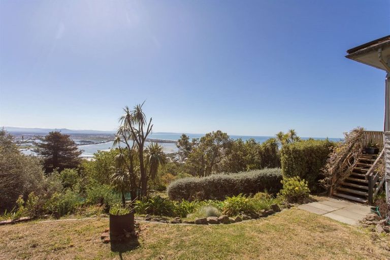 Photo of property in 165 Moncks Spur Road, Mount Pleasant, Christchurch, 8081