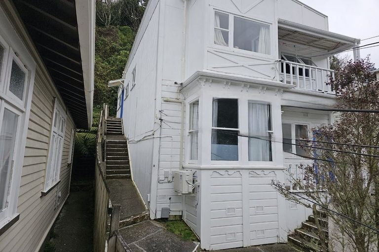 Photo of property in 45 Adams Terrace, Aro Valley, Wellington, 6021
