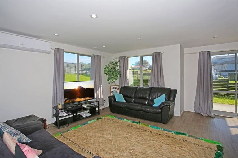 Photo of property in 79 Beatty Road, Pukekohe, 2120