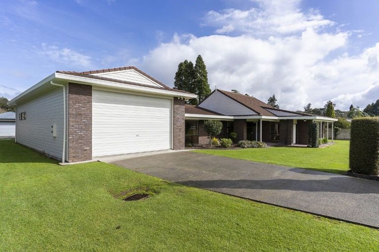 Photo of property in 126 Patiki Place, Whangamata, 3620