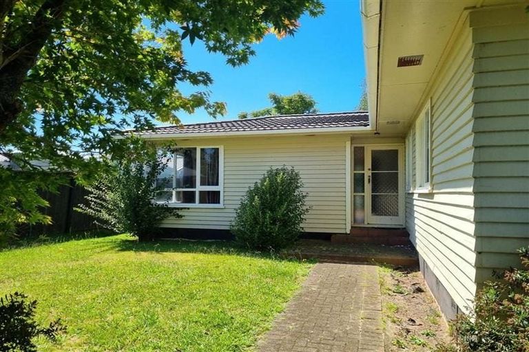 Photo of property in 6 Clouston Crescent, Fenton Park, Rotorua, 3010