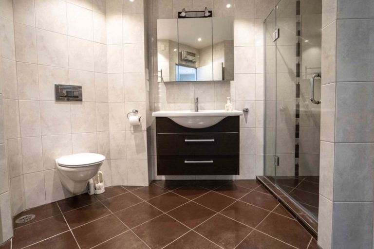 Photo of property in Stadium Garden Flats, 401/107 Thorndon Quay, Pipitea, Wellington, 6011