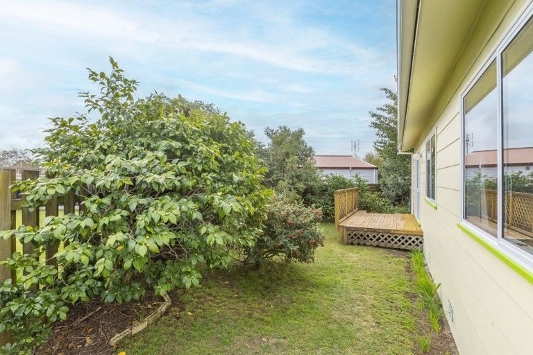 Photo of property in 7b Rosewood Place, Paraparaumu, 5032
