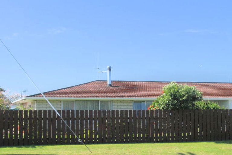 Photo of property in 36a Hawea Street, Mount Maunganui, 3116