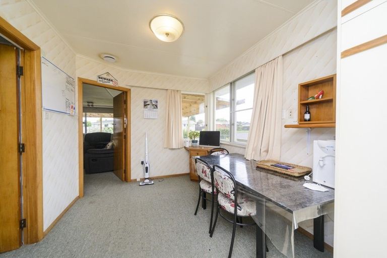 Photo of property in 58 Sherwill Street, Feilding, 4702