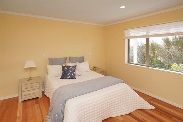 Photo of property in 18 Overdale Drive, Cashmere, Christchurch, 8022