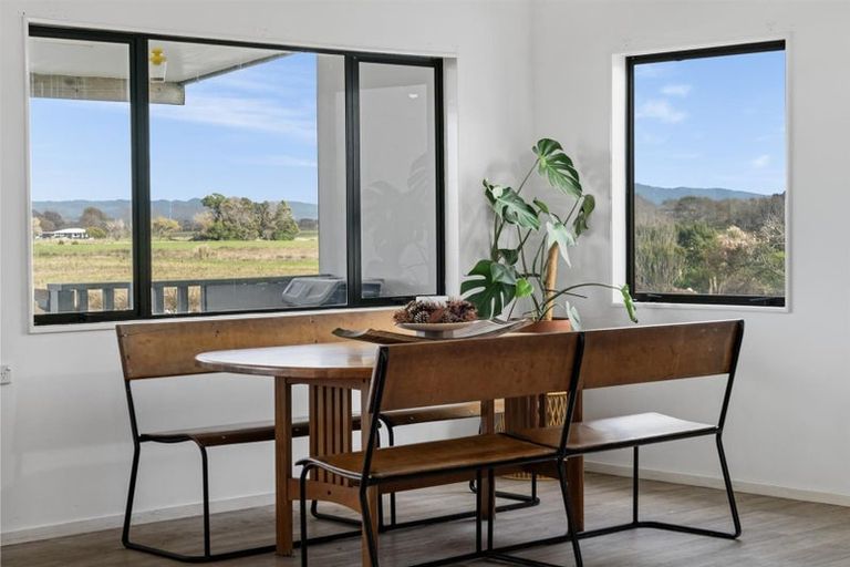 Photo of property in 196 Pukehina Parade, Pukehina, Te Puke, 3189