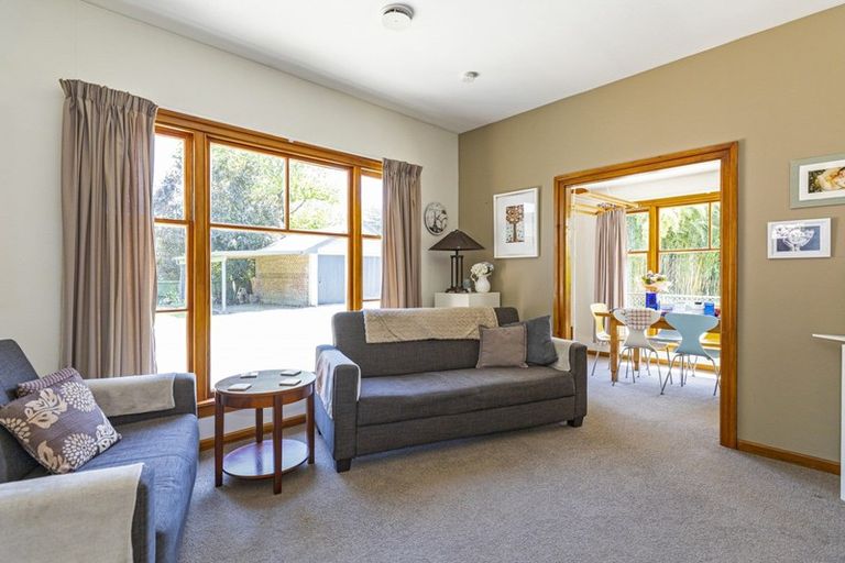 Photo of property in 63 Main North Road, Geraldine, 7930