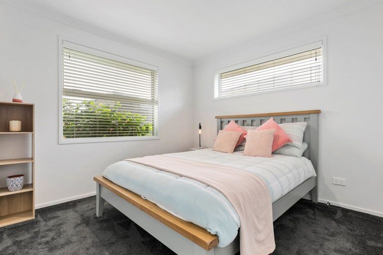 Photo of property in 34 Hiria Crescent, Papamoa Beach, Papamoa, 3118