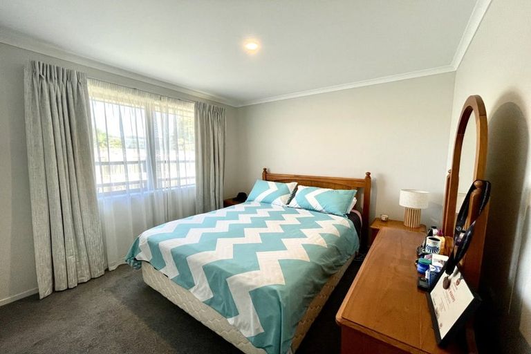 Photo of property in 242 Vaughan Road, Owhata, Rotorua, 3010