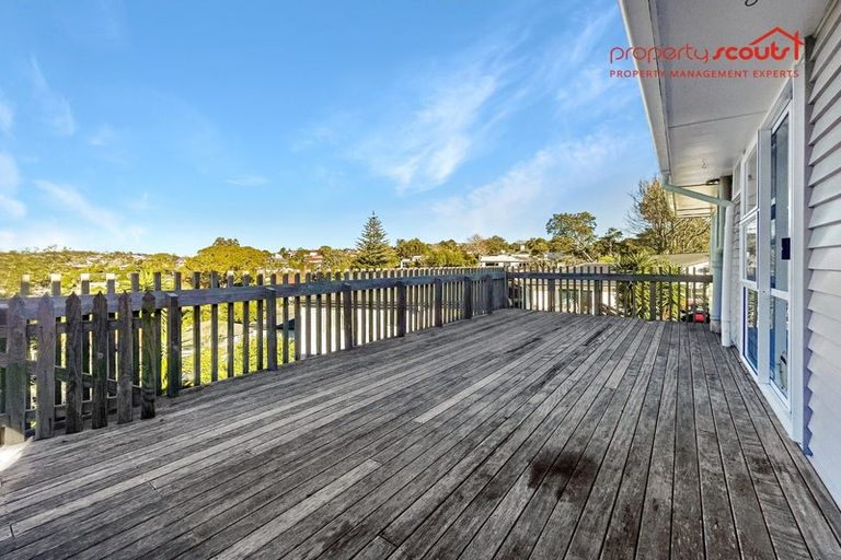 Photo of property in 2/701 East Coast Road, Browns Bay, Auckland, 0630